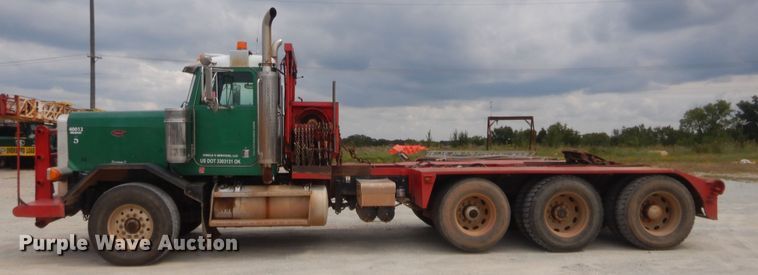 image for item HJ9380 2002 Peterbilt 357  semi truck