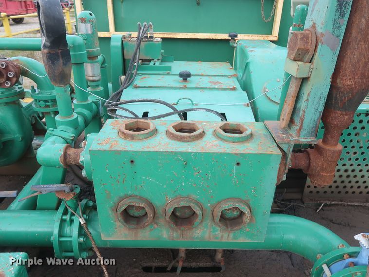 image for item HJ9383 5K oilfield pump