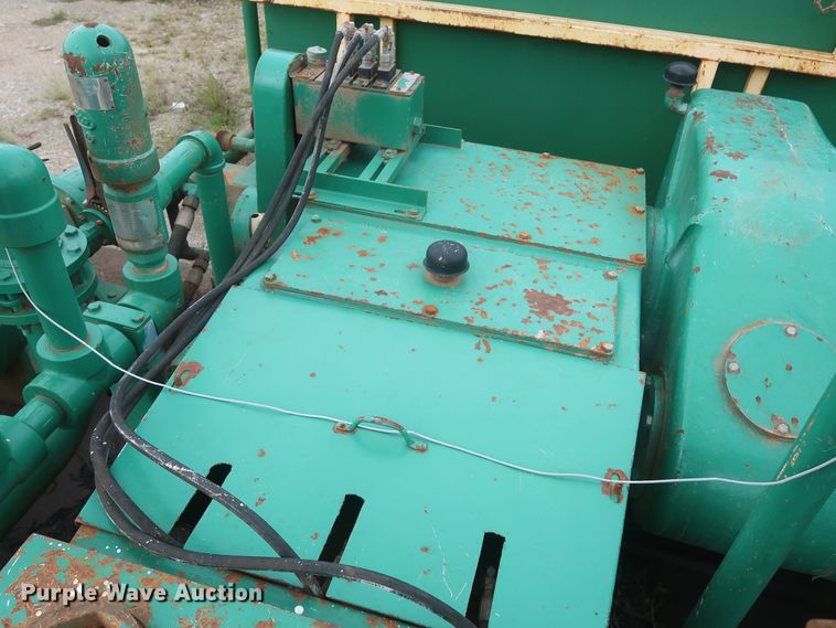 image for item HJ9383 5K oilfield pump