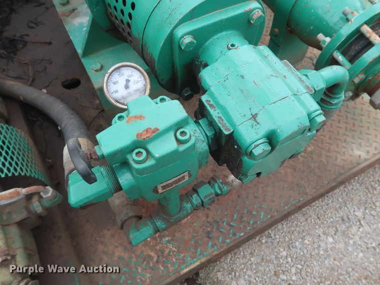 image for item HJ9383 5K oilfield pump