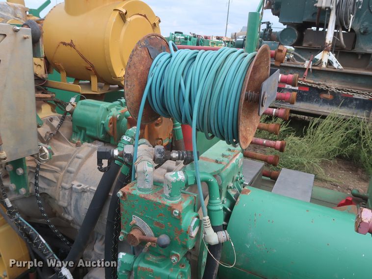 image for item HJ9384 Kerr T60 oilfield pump