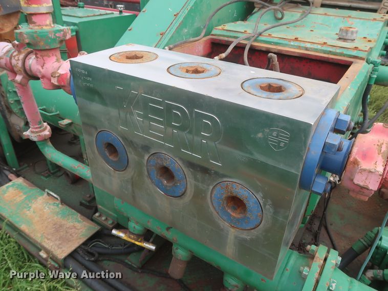 image for item HJ9384 Kerr T60 oilfield pump