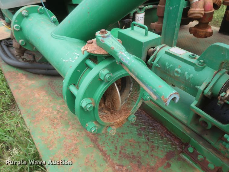 image for item HJ9384 Kerr T60 oilfield pump