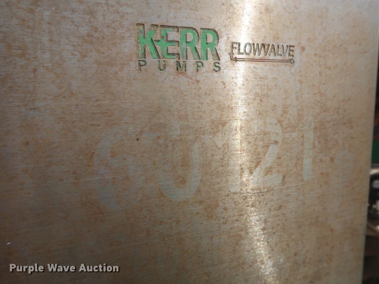 image for item HJ9384 Kerr T60 oilfield pump