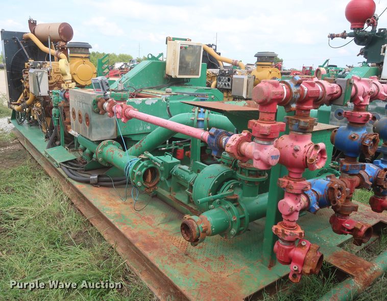 image for item HJ9385 Kerr T60 oil field pump