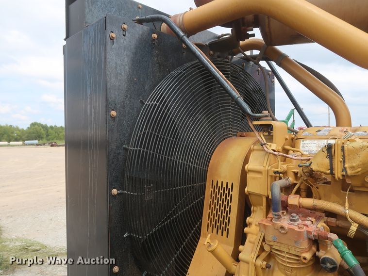 image for item HJ9385 Kerr T60 oil field pump