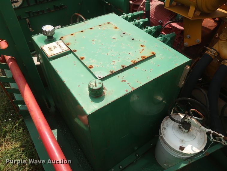 image for item HJ9385 Kerr T60 oil field pump