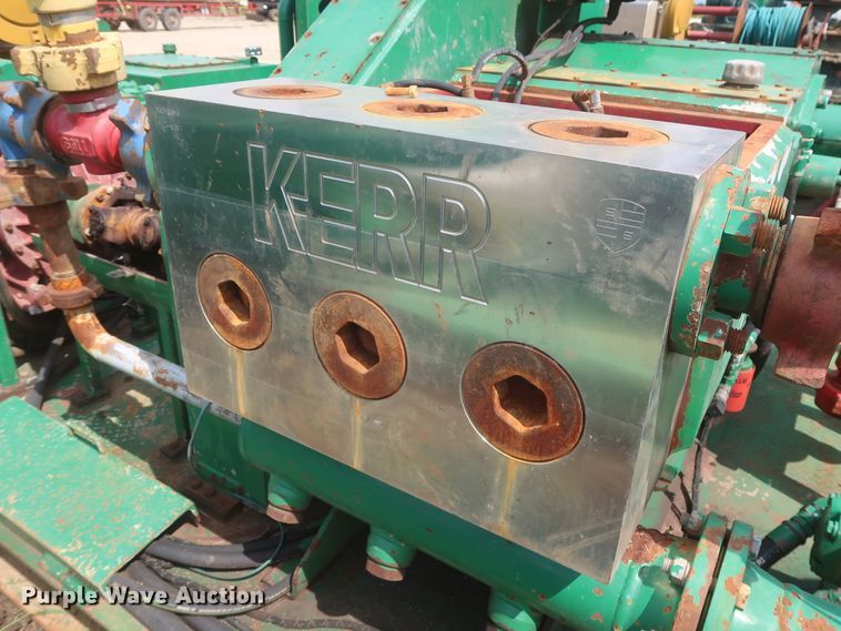 image for item HJ9385 Kerr T60 oil field pump