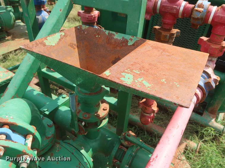 image for item HJ9385 Kerr T60 oil field pump