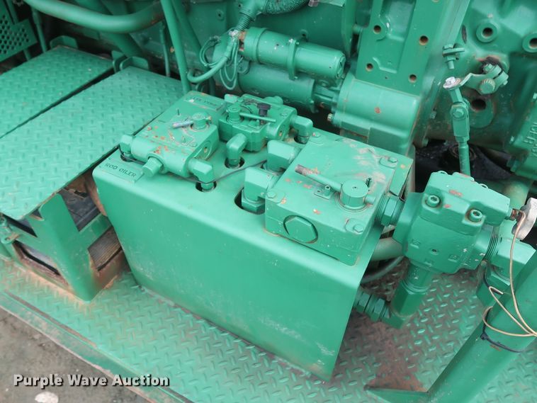 image for item HJ9386 10K oilfield pump