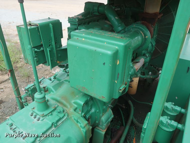 image for item HJ9386 10K oilfield pump