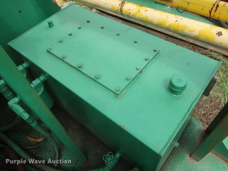 image for item HJ9386 10K oilfield pump