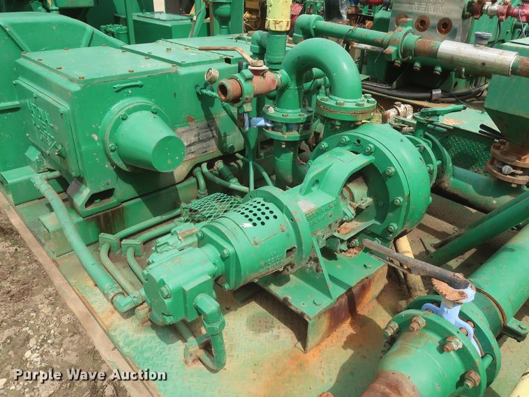 image for item HJ9386 10K oilfield pump