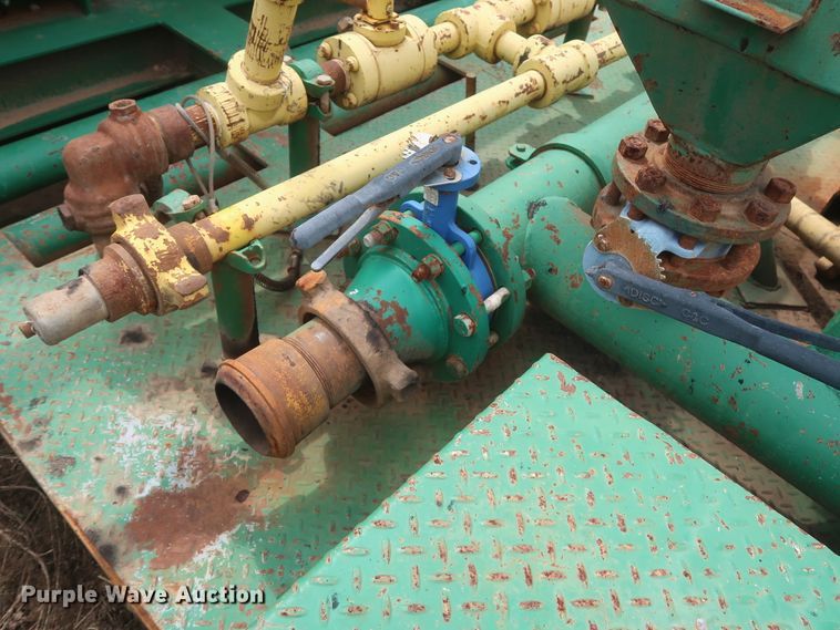 image for item HJ9386 10K oilfield pump