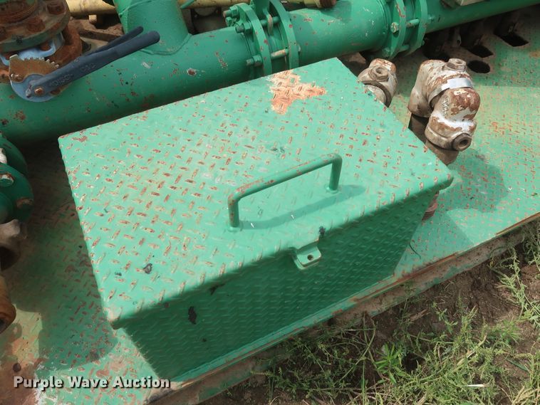 image for item HJ9386 10K oilfield pump