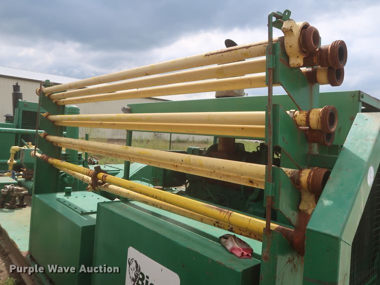 image for item HJ9386 10K oilfield pump