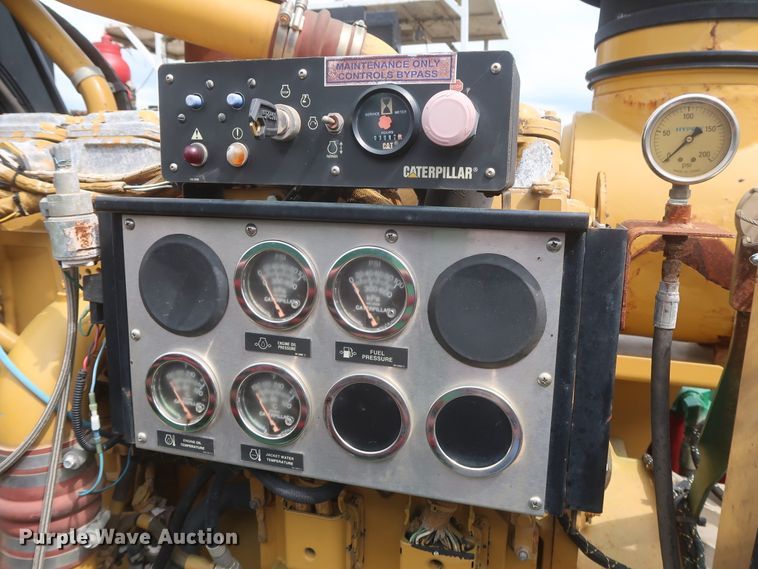 image for item HJ9387 Kerr T60 oil field pump