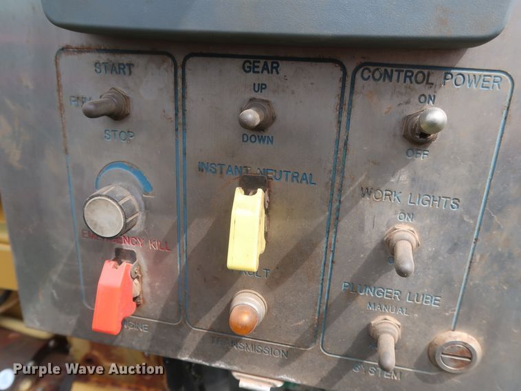 image for item HJ9387 Kerr T60 oil field pump