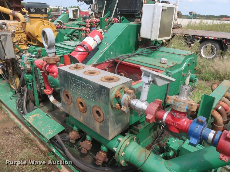 image for item HJ9387 Kerr T60 oil field pump