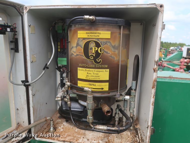 image for item HJ9387 Kerr T60 oil field pump