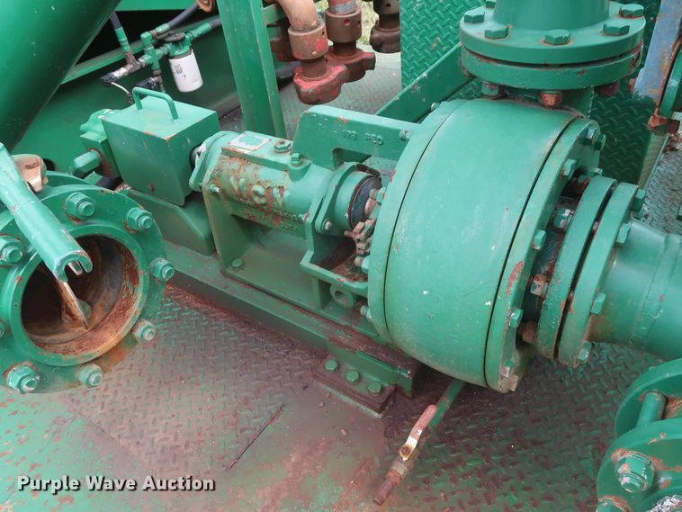 image for item HJ9387 Kerr T60 oil field pump