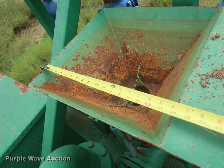 image for item HJ9387 Kerr T60 oil field pump