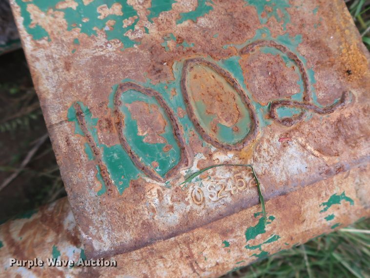 image for item HJ9387 Kerr T60 oil field pump