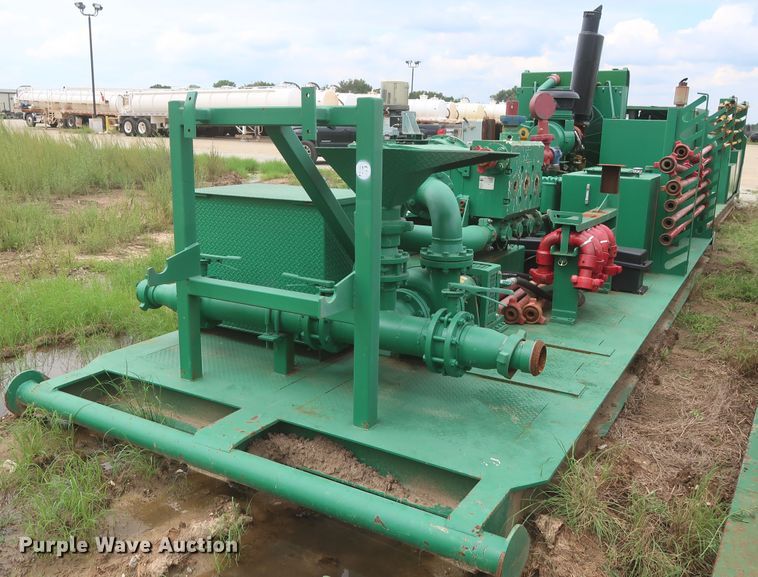 image for item HJ9388 10K oilfield pump
