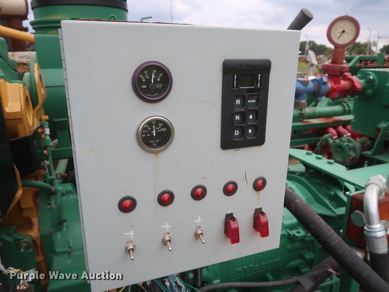 image for item HJ9388 10K oilfield pump