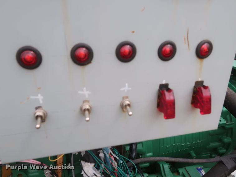 image for item HJ9388 10K oilfield pump