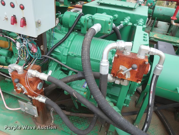 image for item HJ9388 10K oilfield pump