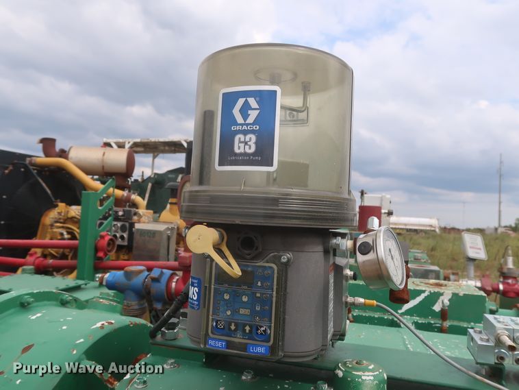 image for item HJ9388 10K oilfield pump