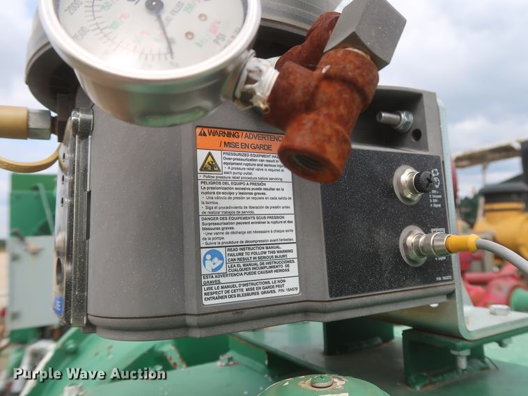 image for item HJ9388 10K oilfield pump