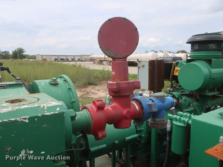 image for item HJ9388 10K oilfield pump