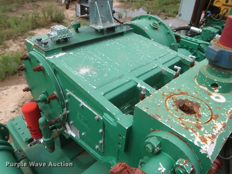 image for item HJ9388 10K oilfield pump