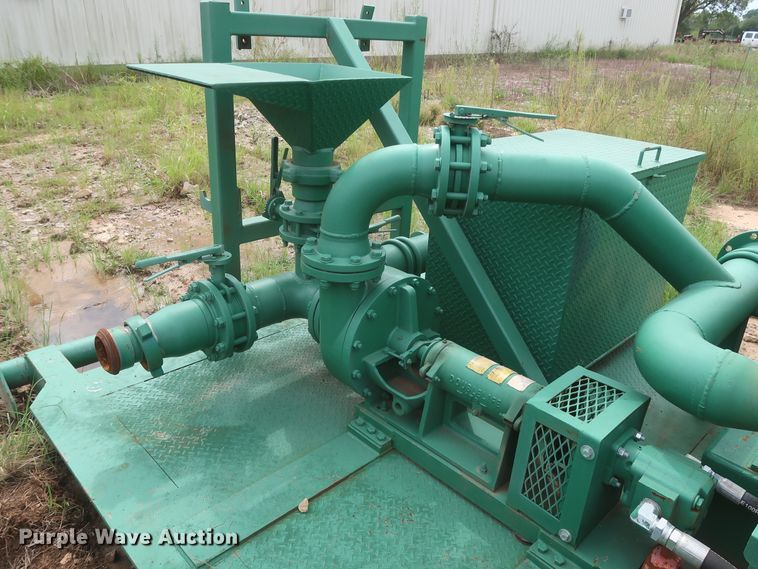 image for item HJ9388 10K oilfield pump