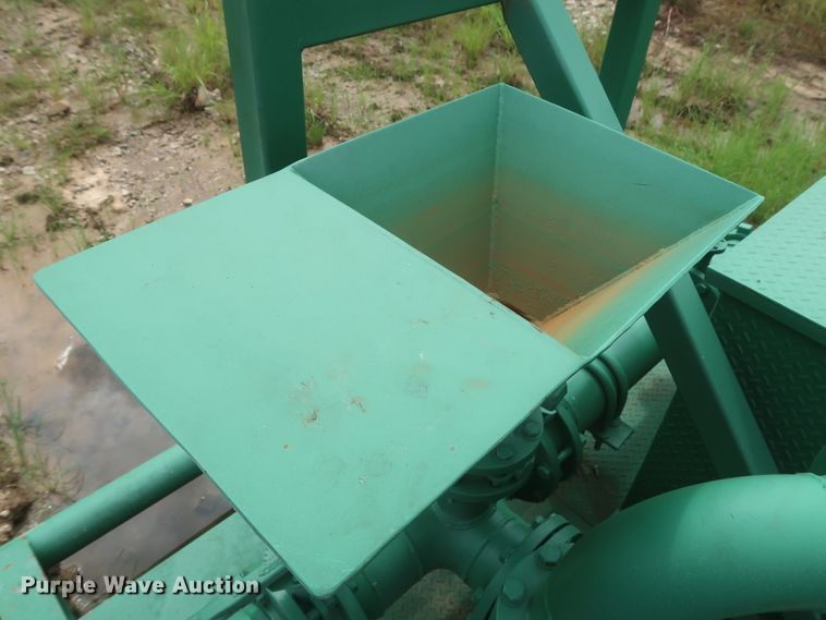 image for item HJ9388 10K oilfield pump