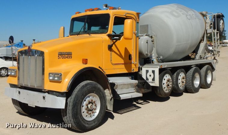 image for item HJ9608 2004 Kenworth W900  ready mix truck