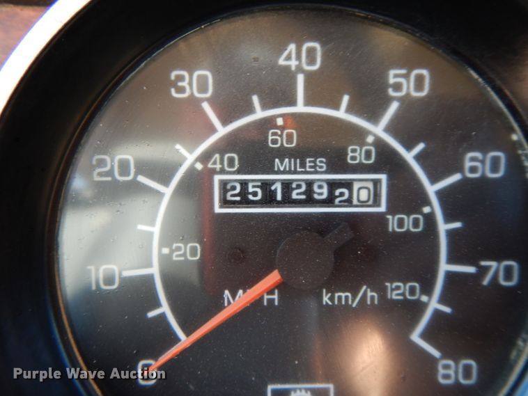 image for item HJ9608 2004 Kenworth W900  ready mix truck