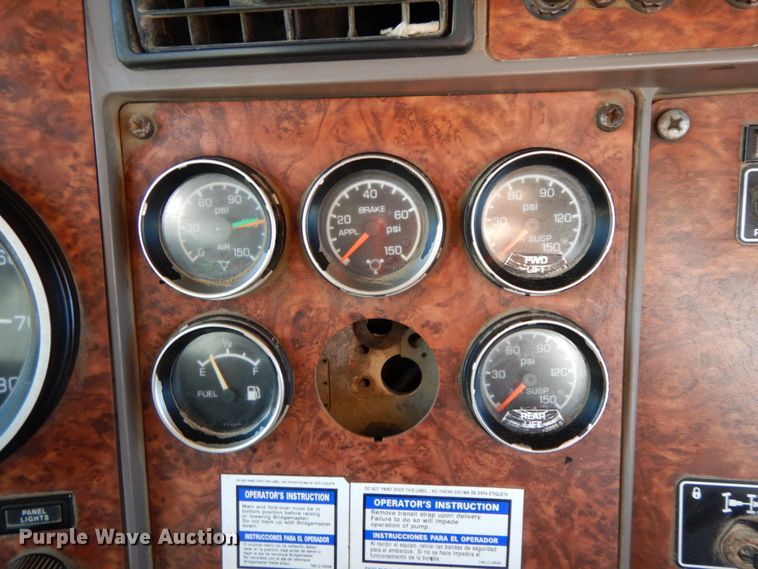 image for item HJ9608 2004 Kenworth W900  ready mix truck