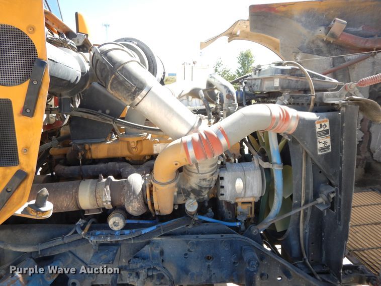 image for item HJ9608 2004 Kenworth W900  ready mix truck