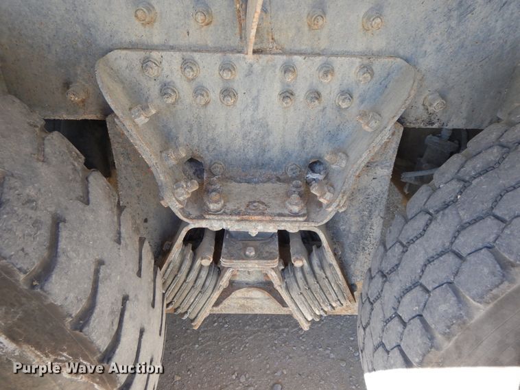 image for item HJ9608 2004 Kenworth W900  ready mix truck