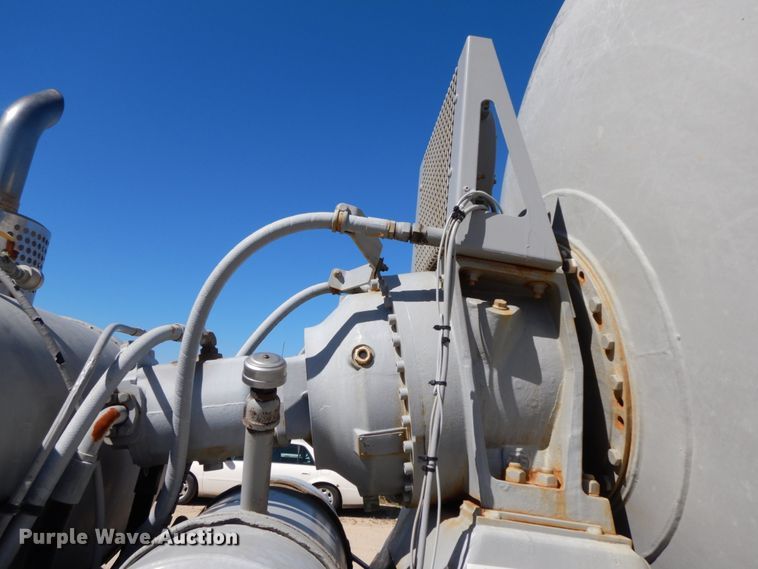 image for item HJ9608 2004 Kenworth W900  ready mix truck