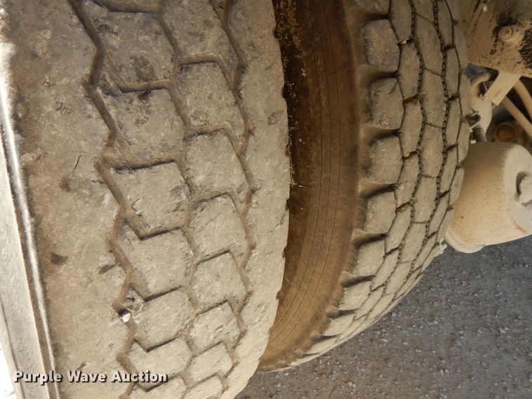 image for item HJ9608 2004 Kenworth W900  ready mix truck