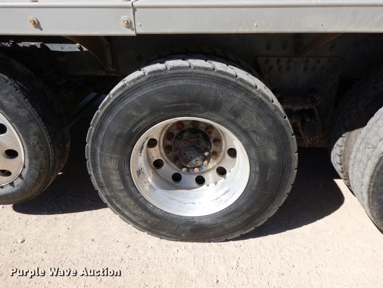 image for item HJ9608 2004 Kenworth W900  ready mix truck