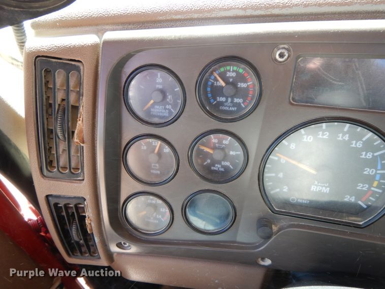 image for item HJ9610 2003 Mack Granite  ready mix truck