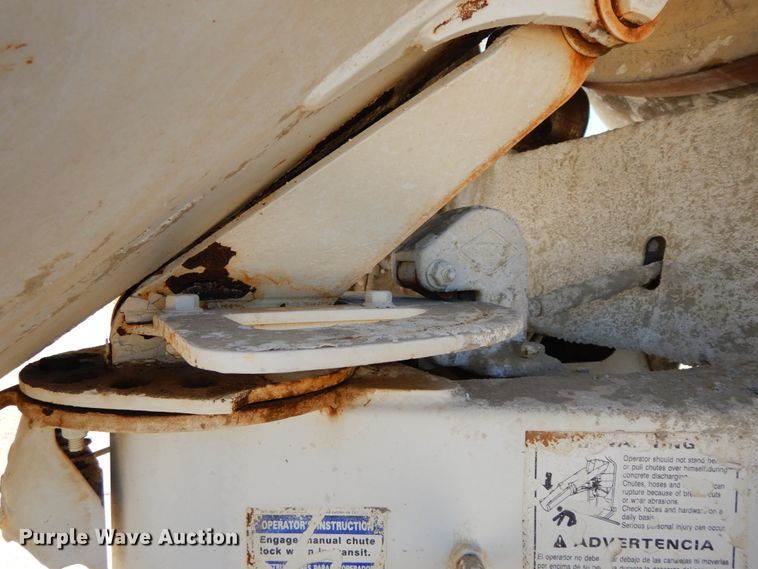 image for item HJ9610 2003 Mack Granite  ready mix truck