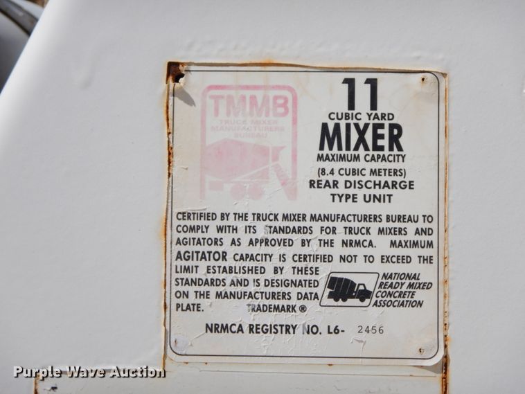 image for item HJ9610 2003 Mack Granite  ready mix truck