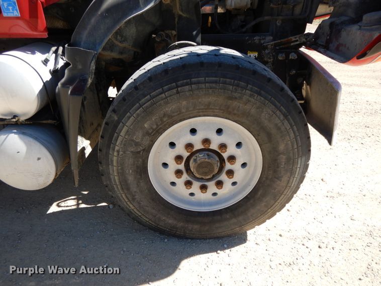 image for item HJ9610 2003 Mack Granite  ready mix truck