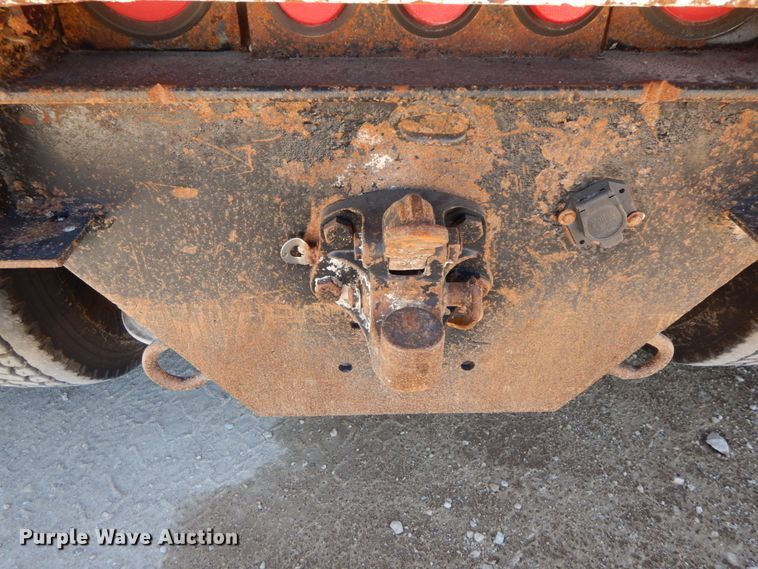 image for item HJ9613 1996 Freightliner FLD  dump truck